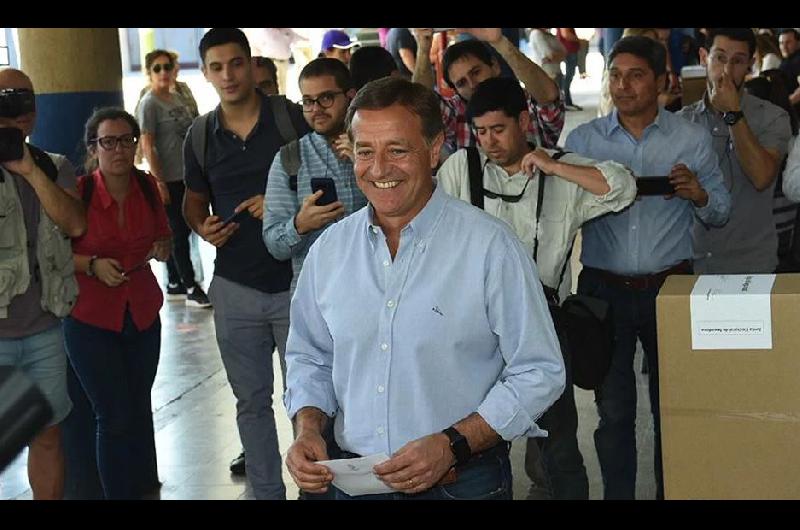 La oposicioacuten reconocioacute la derrota- Suaacuterez es el nuevo gobernador de Mendoza