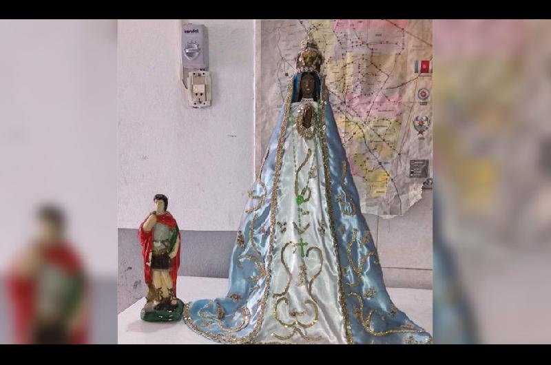 Roboacute las imaacutegenes de la Virgen y de San Expedito e intentoacute venderlas