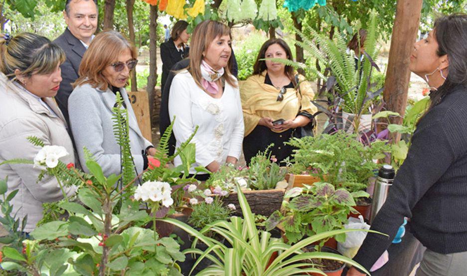 El municipio capitalino con el Inta Santiago del Estero realizaron el lanzamiento del programa