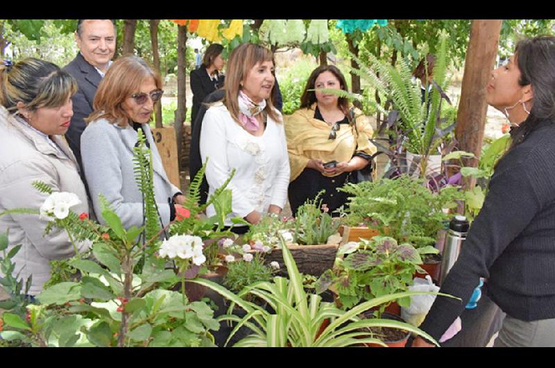 El municipio capitalino con el Inta Santiago del Estero realizaron el lanzamiento del programa