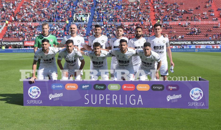 Central Córdoba de Santiago del Estero logró una histórica goleada de visitante ante San Lorenzo por 4 a 1