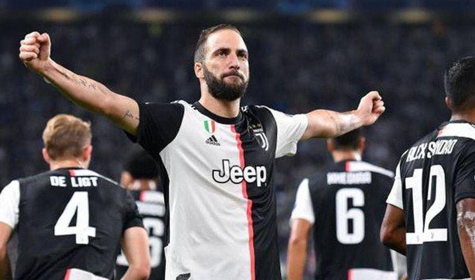 VIDEO  Juventus vencioacute al Inter en un claacutesico repleto de goles argentinos