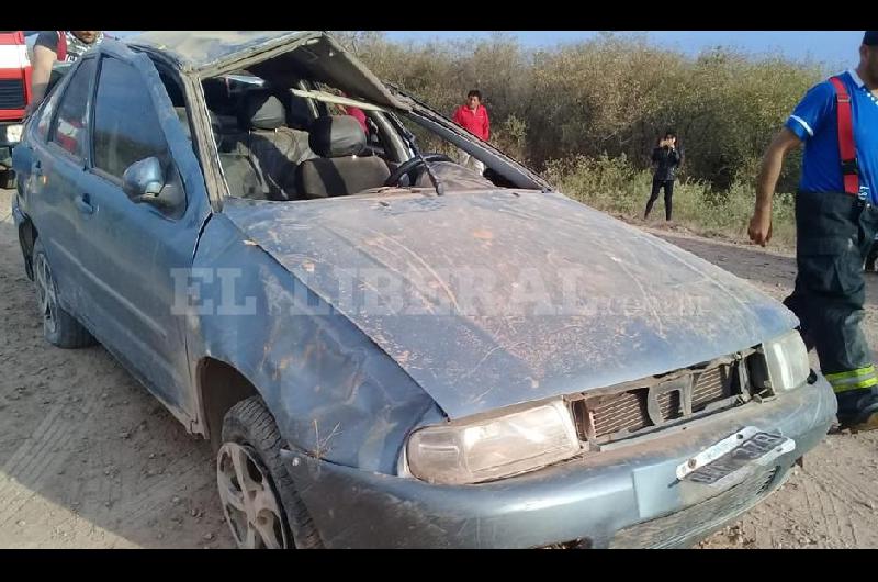 Los cuatro ocupantes del auto sufrieron lesiones de distinta consideración