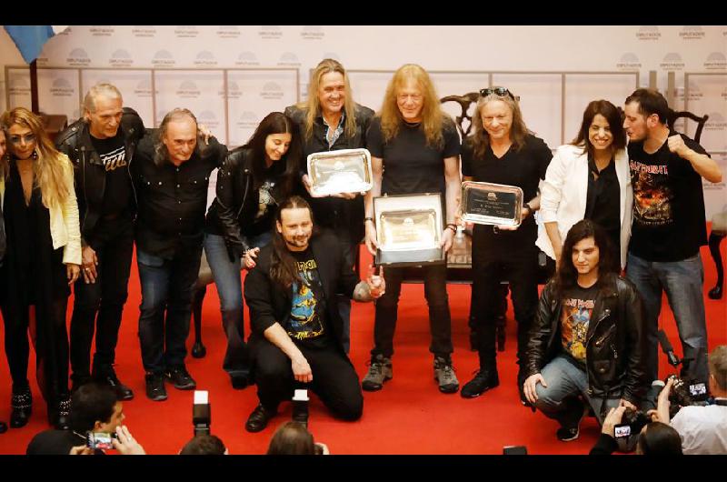 La banda Iron Maiden fue homenajeada en el Congreso Nacional