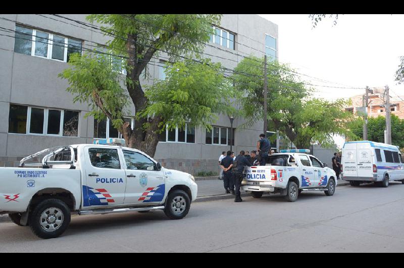 Condenaron a un hombre que abusoacute de su sobrina al llevarla a buscar lentildea