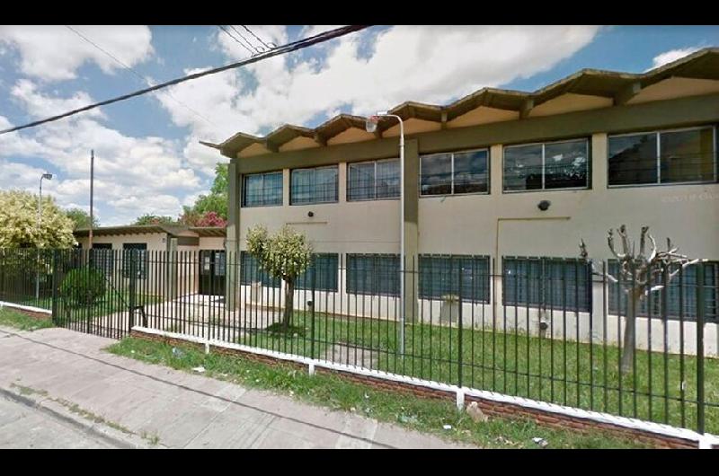 Murioacute un nene de 11 antildeos tras recibir una patada en el pecho durante una pelea en la escuela