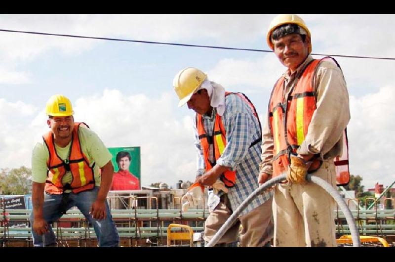 Los puestos de trabajo cayeron 26-en-porciento- en las principales ciudades