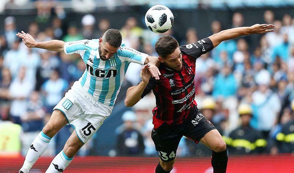 Racing y Patronato empataron en Paranaacute por la fecha 12 de la Superliga