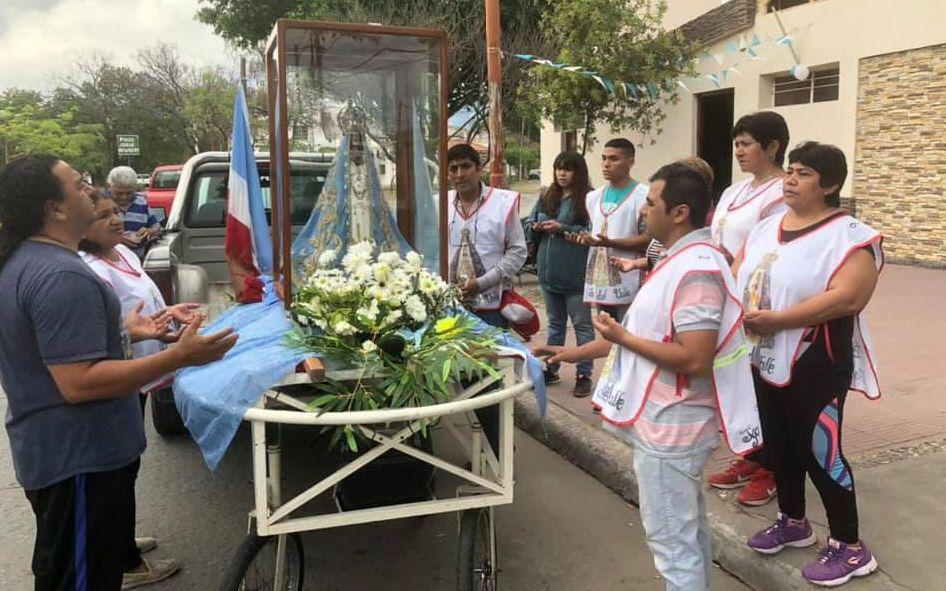 La imagen peregrina de la Virgen del Valle visita el santuario Santa Rita