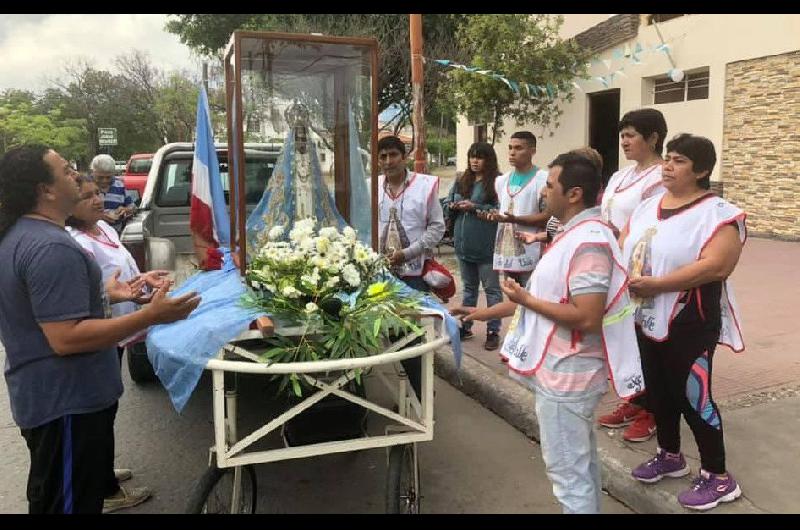 La imagen peregrina de la Virgen del Valle visita el santuario Santa Rita