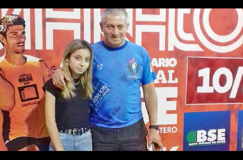 José Raúl Morales ya se anotó para correr en los 10 kilómetros
de EL LIBERAL Con su hija Angelina se mostró entusiasmado