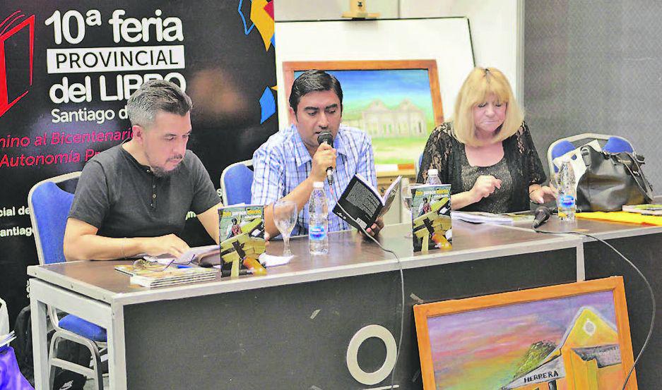 Miles de personas visitaron la Feria del  Libro en su penuacuteltimo diacutea