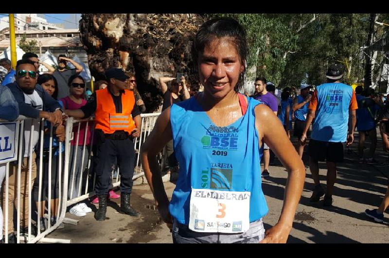 Nadine Vilca la gran ganadora de los 10 K