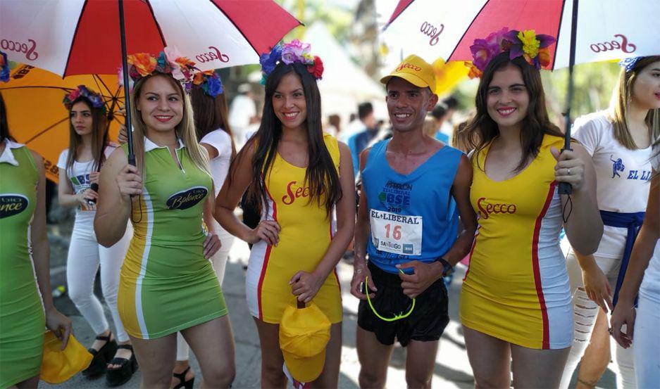 Gustavo Frencia volvioacute a quedarse con el triunfo en los 21 K del Maratoacuten 121deg aniversario