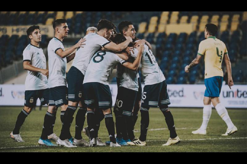 VIDEO  Argentina campeoacuten- La Sub 23 derrotoacute a Brasil en la final del cuadrangular