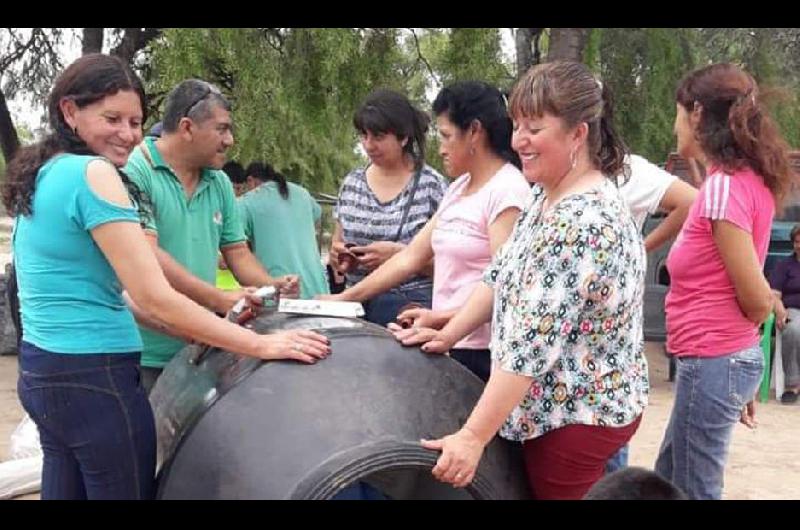 Capacitan en San Lorenzo sobre agua para criacutea aviacutecola