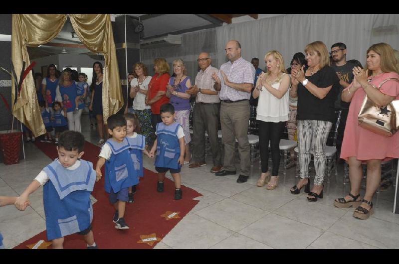 El Jardiacuten de Primera Infancia ldquoBambirdquo tuvo un gran cierre de antildeo