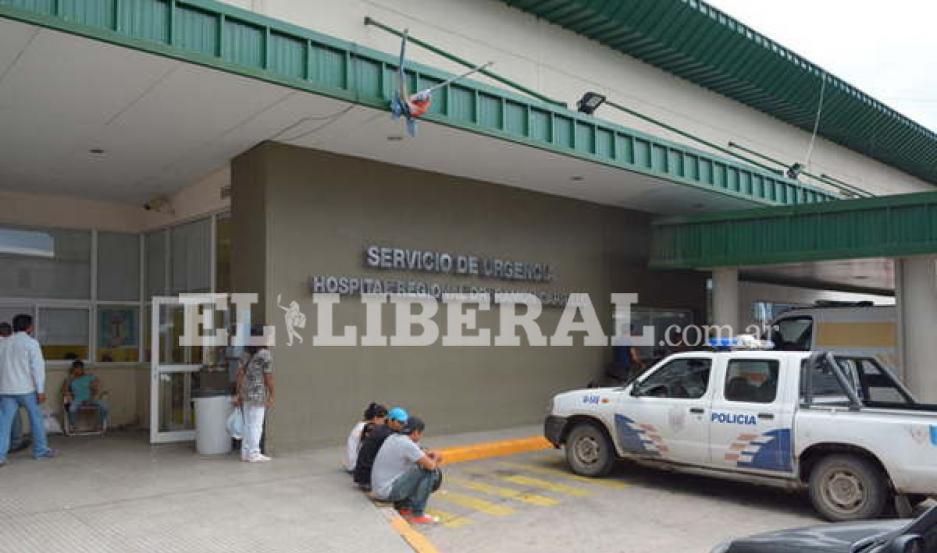 El joven permanece internado en la sala de terapia intensiva del Hospital Regional