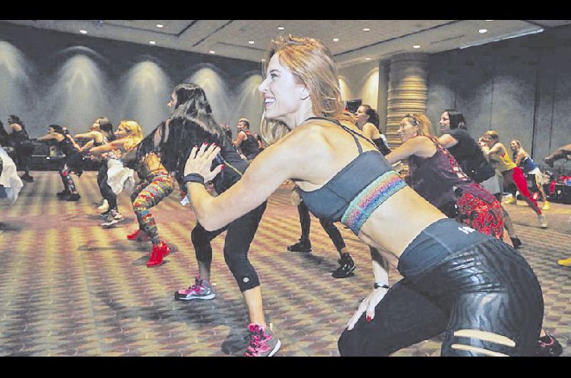 Jeacutesica Cirio lleva las clases de zumba a la TV