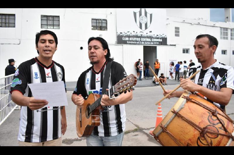 La chacarera de Central Coacuterdoba sonoacute en el Alfredo Terrera