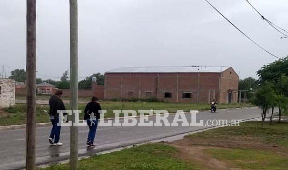 La lluvia se hizo presente en la ciudad de Loreto en la mañana de este lunes