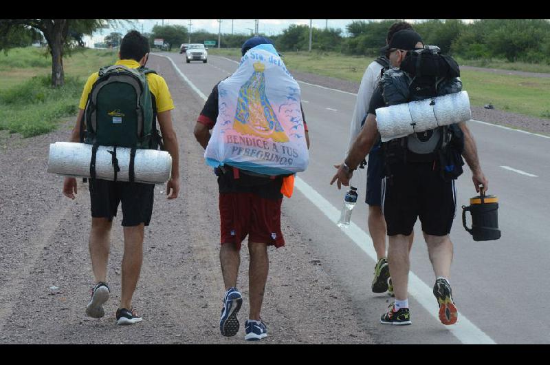 Amplio operativo de seguridad brinda asistencia a los peregrinos a Catamarca