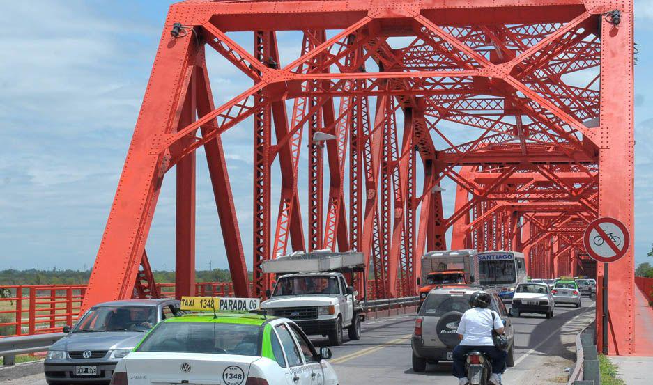 Este jueves y mantildeana viernes el Puente Carretero permaneceraacute cerrado