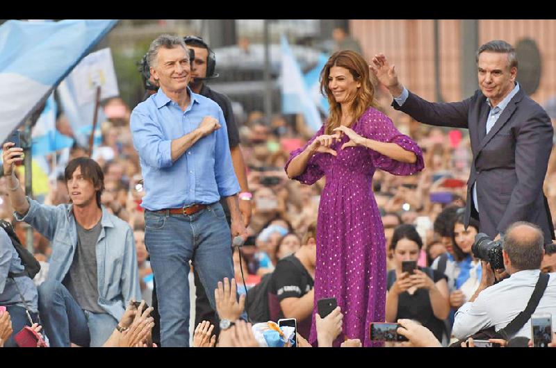 Macri- ldquoCuidemos a nuestra Argentina para que no la roben no la maltraten no la estafenrdquo