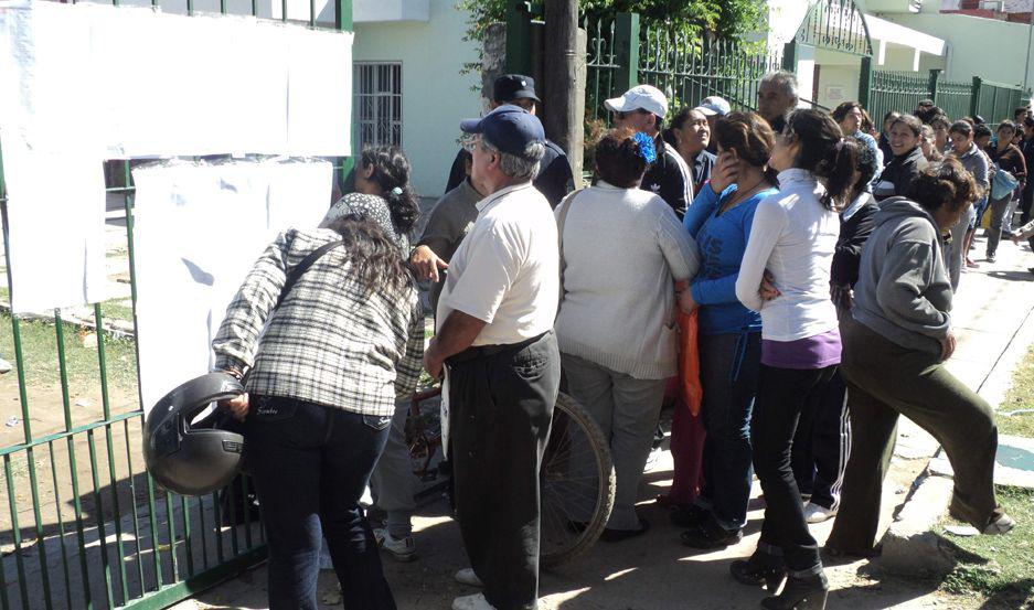 NICCOLAI En caso de retención de tarjetas llamó a denunciar en la Policía o en el Ministerio de Desarrollo Social
