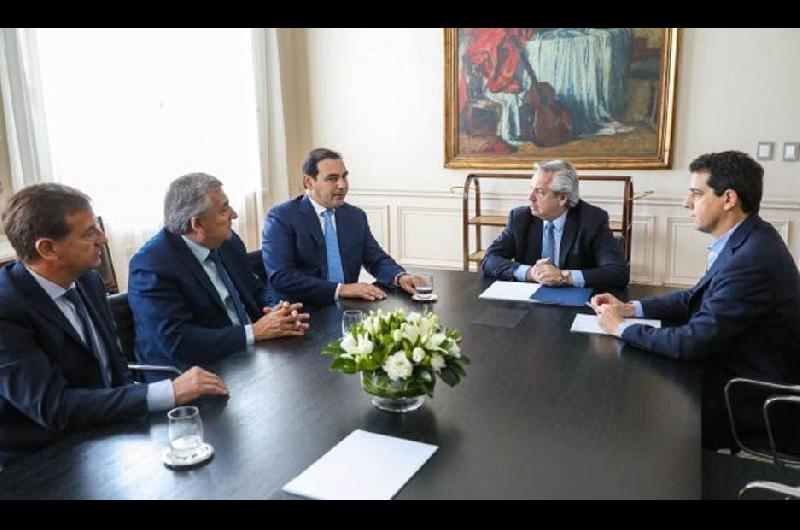 El presidente de la Nación había recibido previamente a los gobernadores radicales Gerardo Morales (Jujuy) y Rodolfo Su�rez (Mendoza)