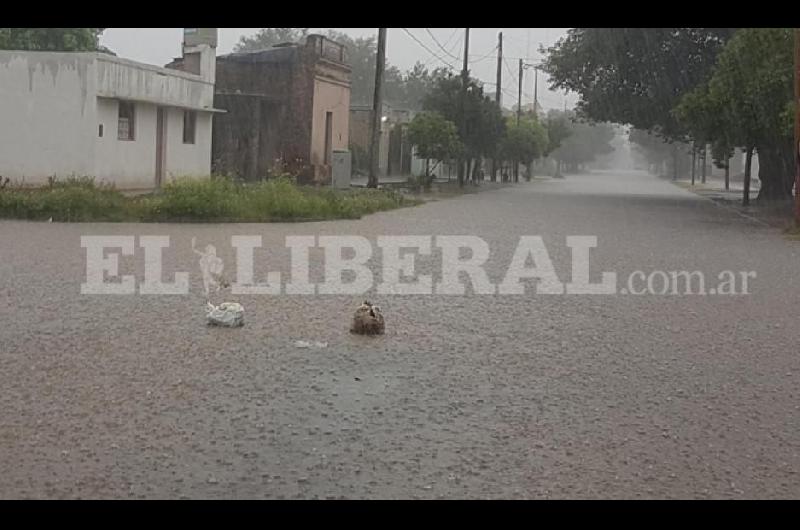 Según el SMN se esperan fuertes tormentas para la región sur del territorio santiagueño