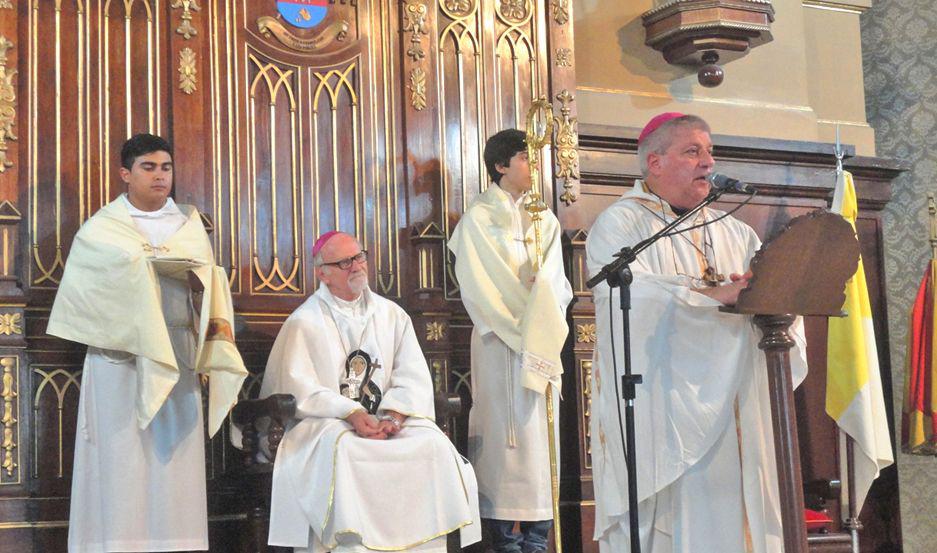 La verdadera paz brota del corazoacuten de Dios y se transmite al corazoacuten del hombre