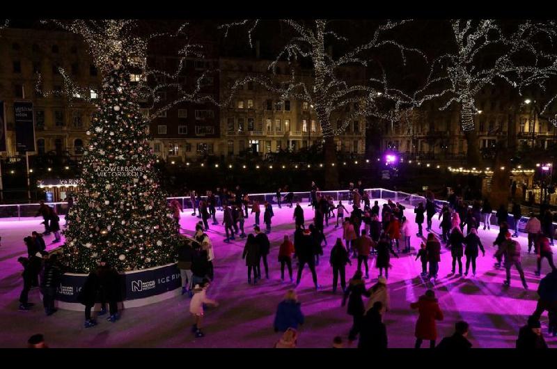 IMaacuteGENES  Miraacute las mejores fotos de la Navidad en el resto el mundo