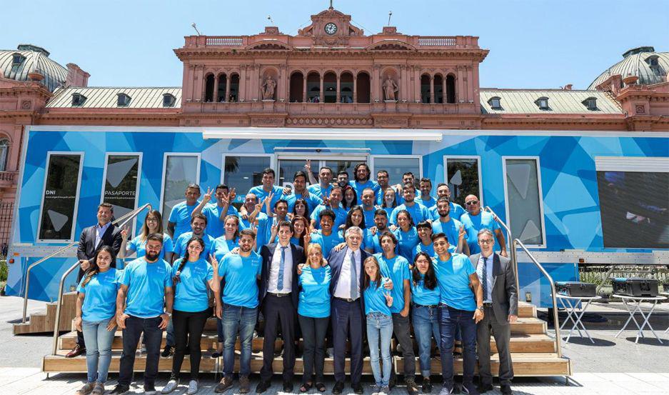 La ceremonia se desarrolló esta mañana frente a la Casa Rosada