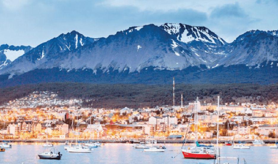 Ushuaia en verano- turismo aventura y gastronomiacutea en la ciudad del fin del mundo