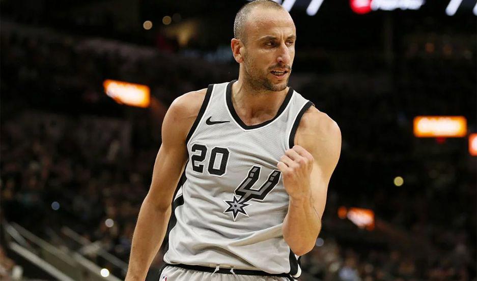 Dos jugadas de Manu Ginoacutebili entre las mejores de la deacutecada en la NBA