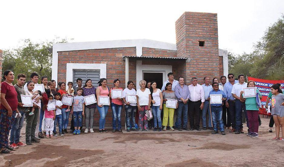 En el paraje El Ojito 14 familias ya cuentan con su vivienda digna