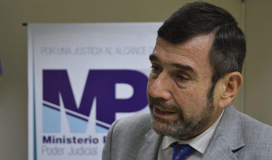 Los procedimientos en materia de lucha contra la Narcocriminalidad se encuentran supervisados por el   Fiscal General de la Provincia Luis de la Rúa 