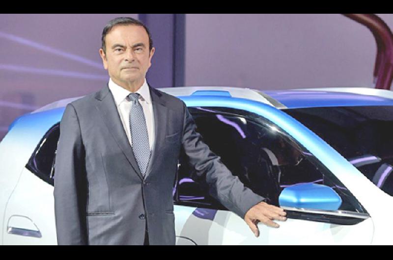 Carlos Ghosn ex ceo de Renault se refugioacute en Liacutebano