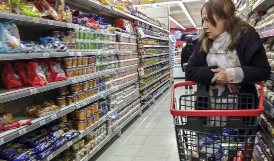 Los beneficiarios de la Tarjeta Alimentar AUH y jubilados con la mínima tendr�n descuentos