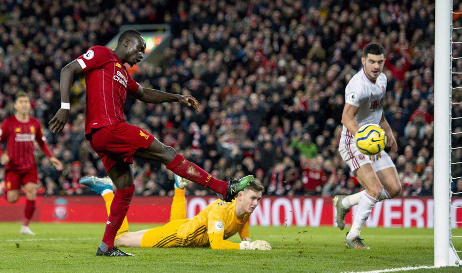 Liverpool volvioacute a ganar  y amplioacute diferencias