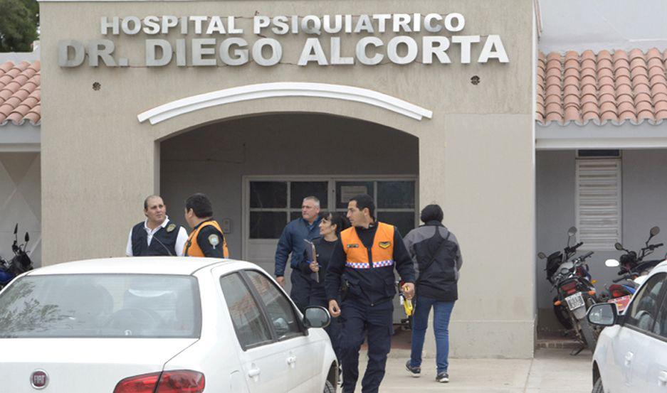 Esquizofreacutenico que degolloacute a un anciano escapoacute del  hospital ldquoDiego Alcortardquo