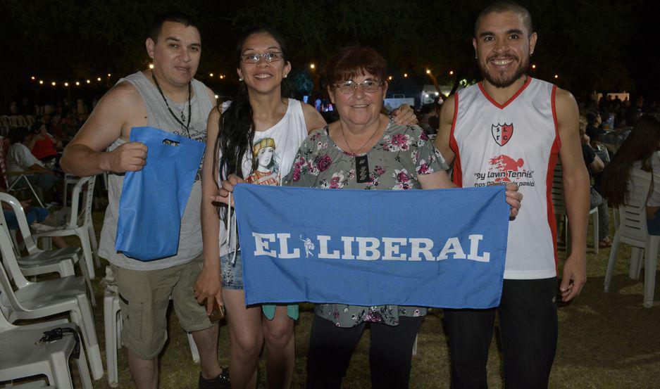 Primera noche del Festival de la Chacarera en imaacutegenes