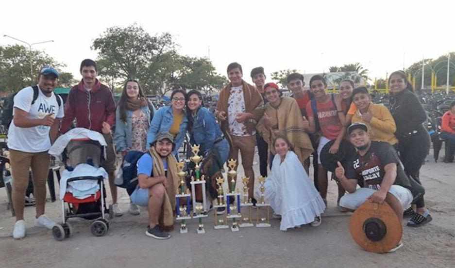 Una delegacioacuten dorense tuvo una destacada actuacioacuten en el festival ldquoCiudad de Antildeatuyardquo