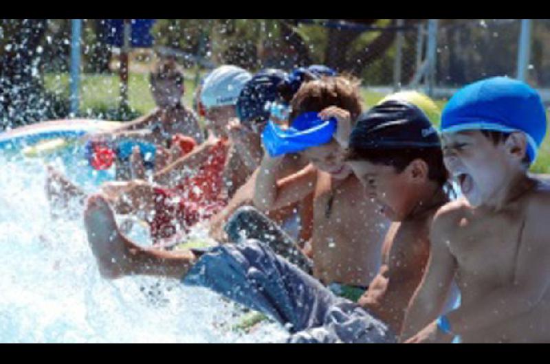 El programa ldquoReCreordquo ofreceraacute espectaacuteculos talleres y maacutes actividades recreativas en las playas