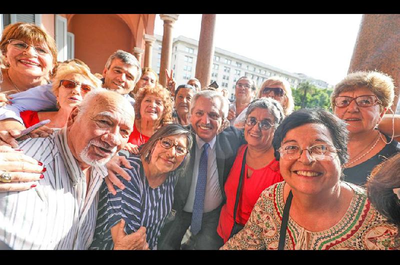 Abarcaría a quienes cobran ms de 19068 que no recibieron el bono