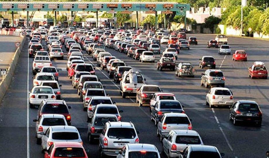 Ingresaron miles de autos
por hora a la zona de la Costa Atl�ntica