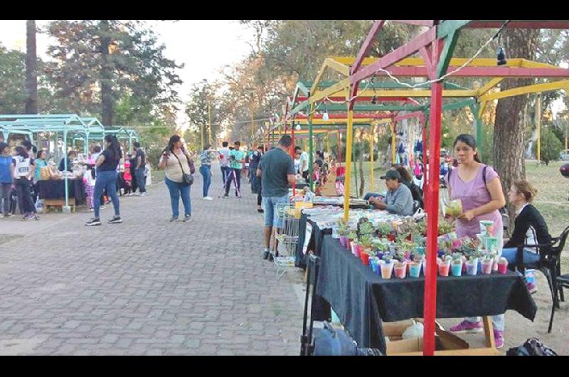 Feria de Artesanos y Emprendedores retomaraacute su actividad en marzo