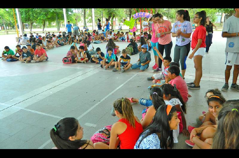 Este lunes daraacute comienzo la colonia de vacaciones para los nintildeos y joacutevenes en el oratorio Don Bosco