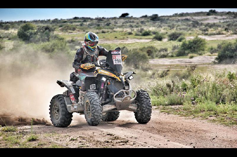 El santiaguentildeo Sarquiz y una victoria histoacuterica en quads 4x4